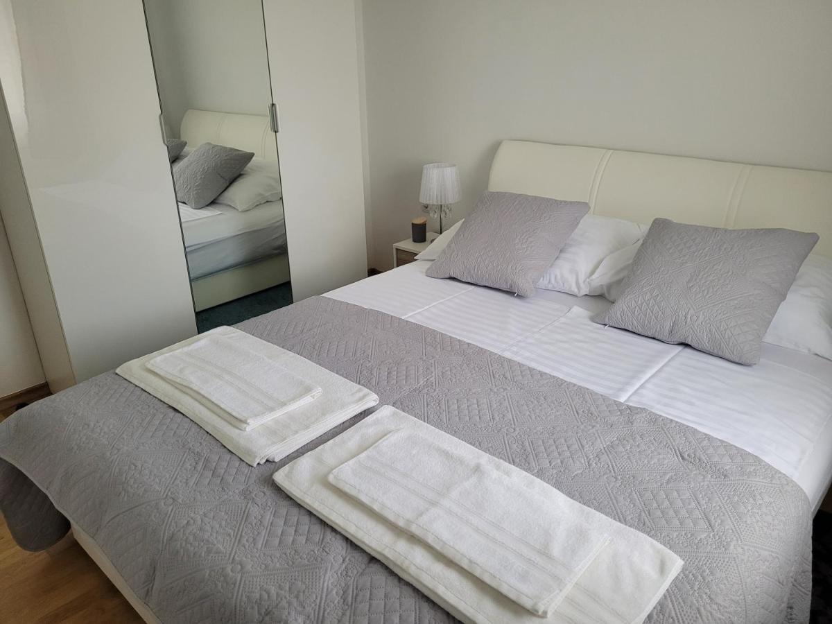 Haus Central Vir Extérieur photo